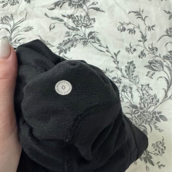 Lululemon Ready to Rulu Joggers - Picture 3 of 3